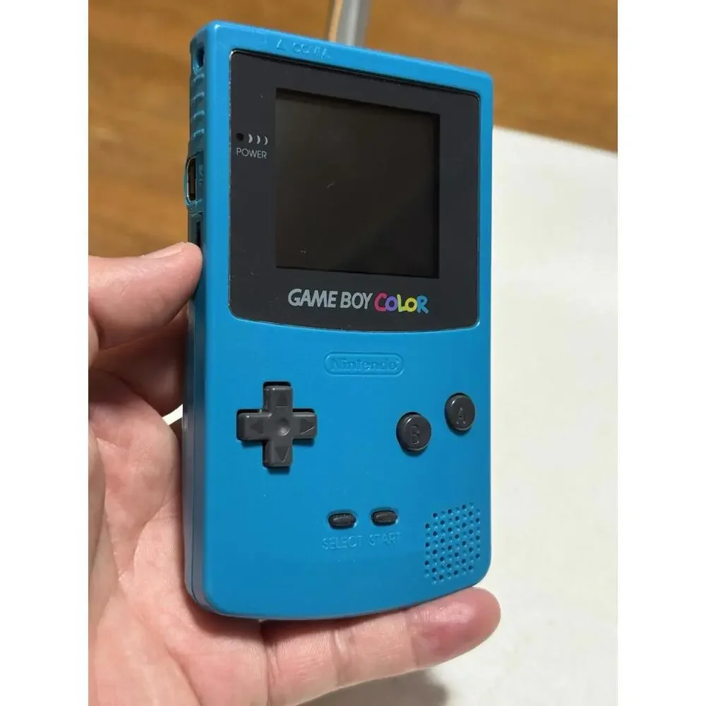 VINTAGE NINTENDO TEAL GAME BOY COLOR HANDHELD GAME SYSTEM
